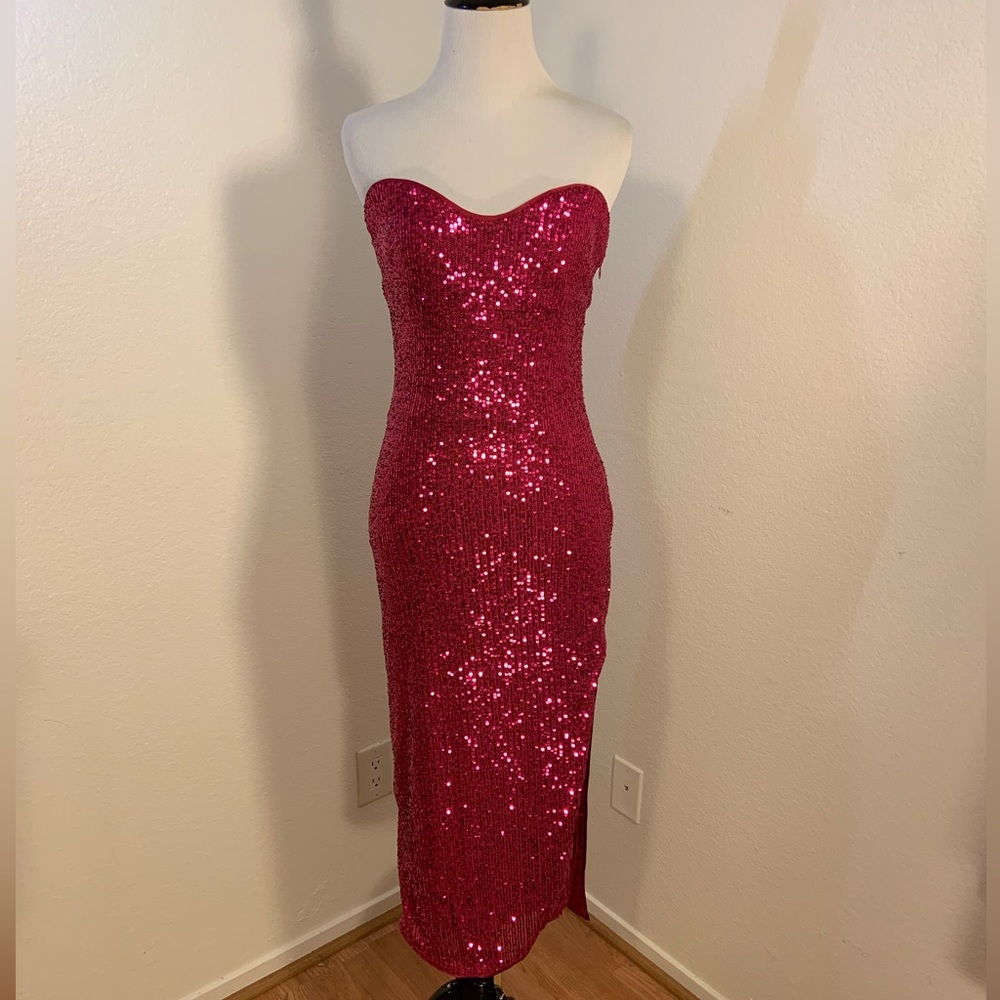NWT Majorelle Fuchsia Sequin Strapless or Strapped Long Dress w/Slit - Sz Small
